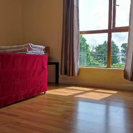 Budget-Friendly Self-Serve Lodging Galway Eksteriør bilde